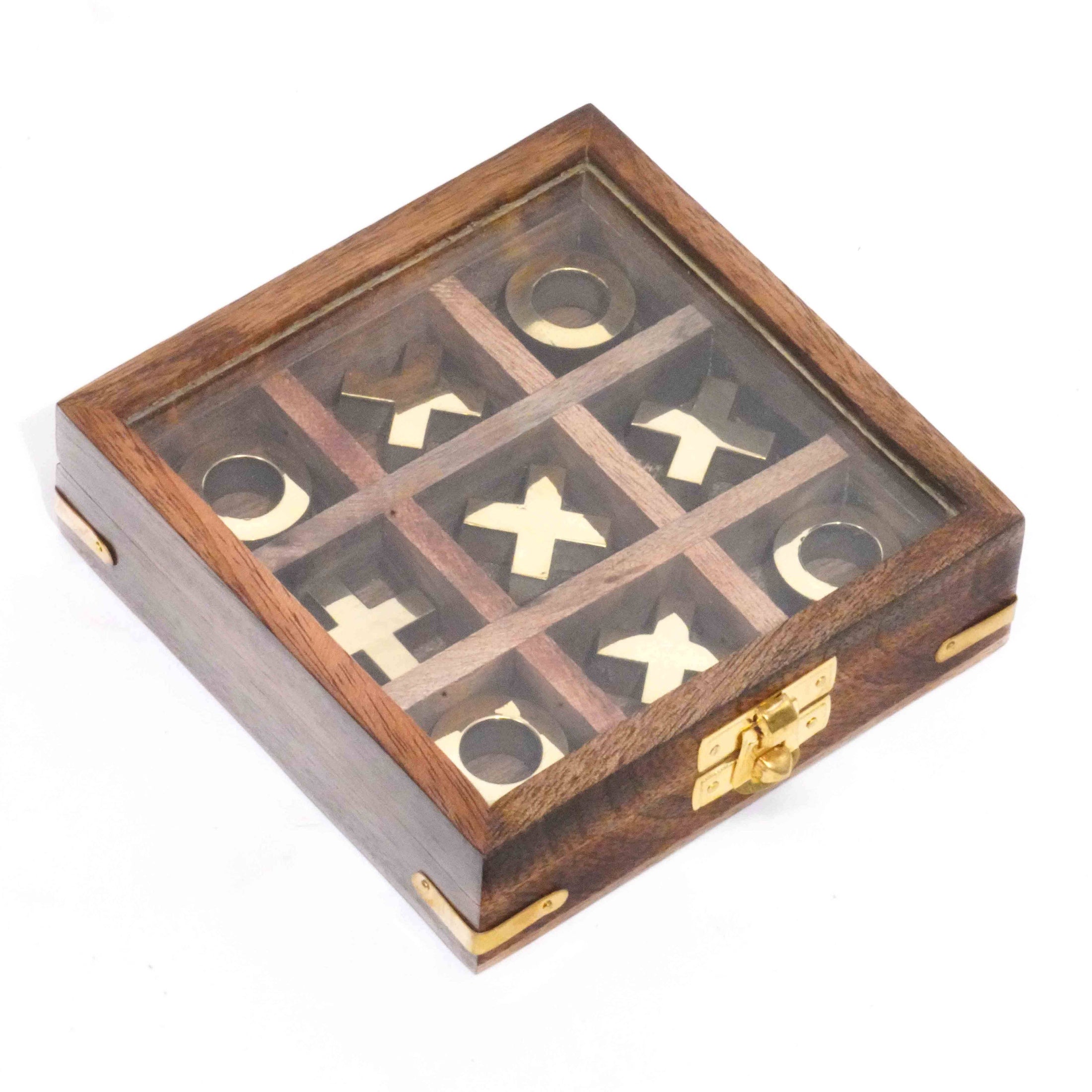 Tic Tac Toe in Box: Wood and Brass / 5x5"